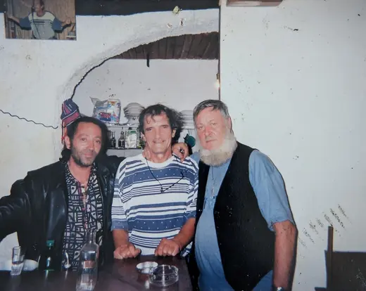 Trois amis : Hubert Tempête au milieu